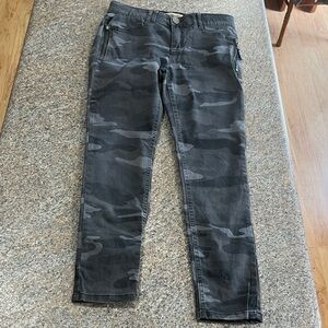 Women's Democracy Camouflage Jeans Size 2